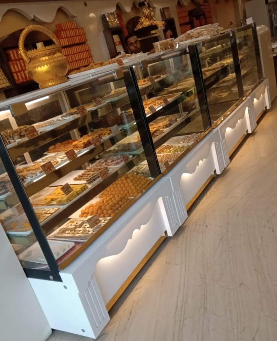 Sweet Display Counter by Real Engineering